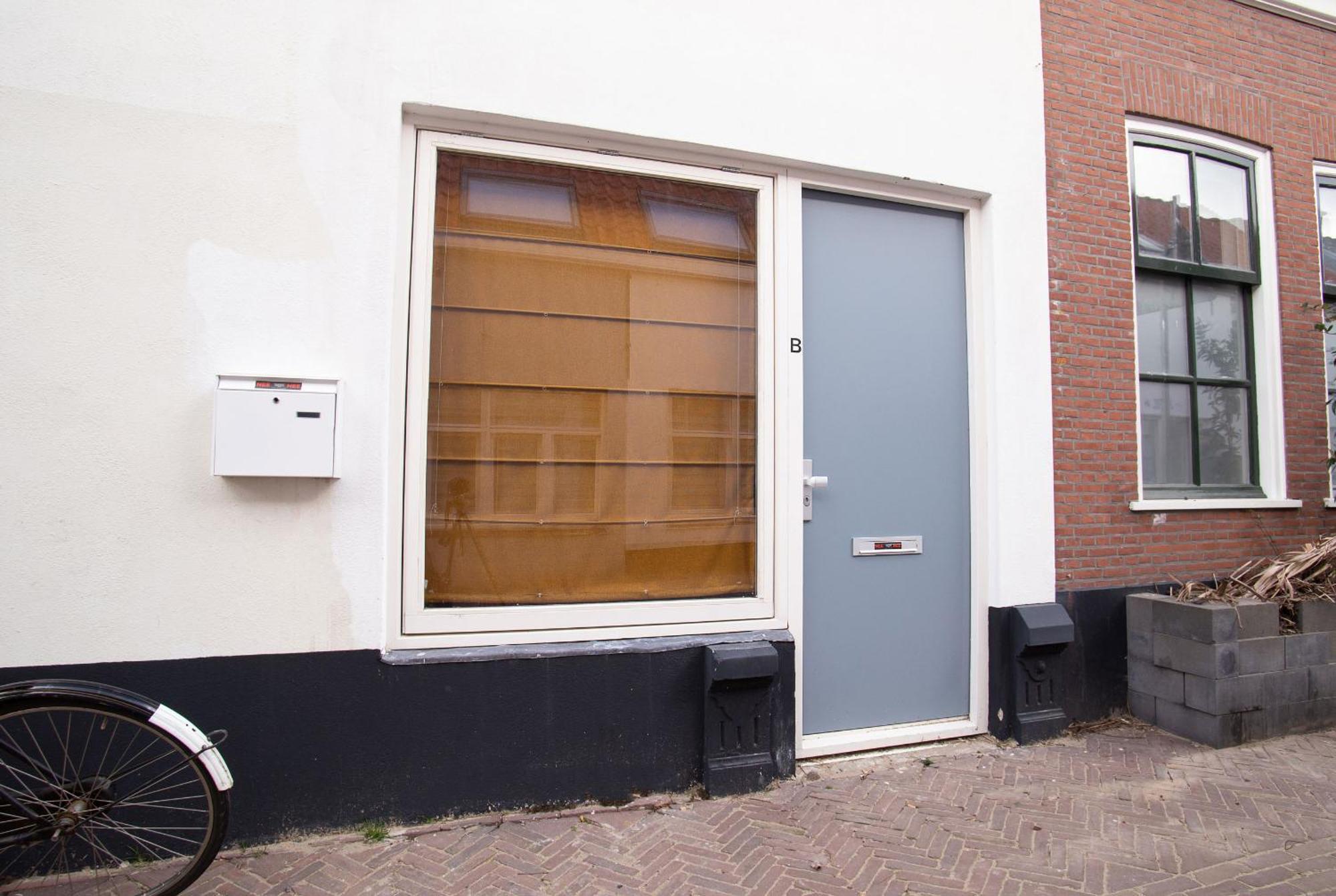 Four Star - Keizerstraat 150-a * Den Haag